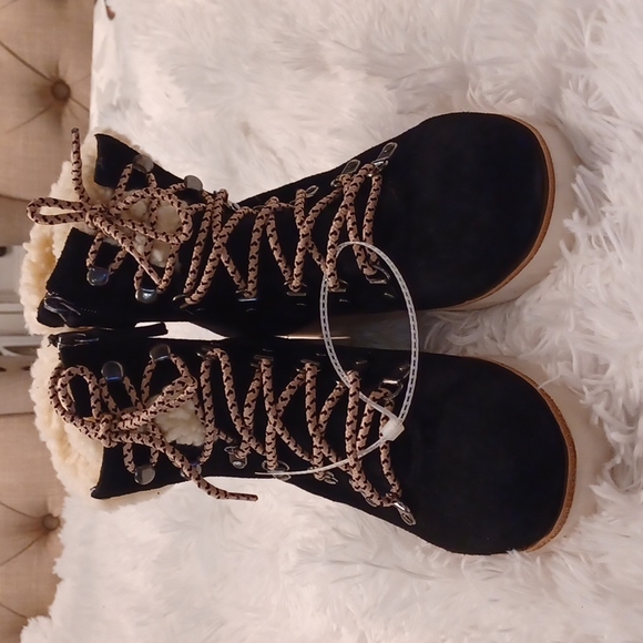 Sanctuary Womens Apres Black Faux Fur Suede Winter & Snow Boots Shoes - Picture 7 of 13